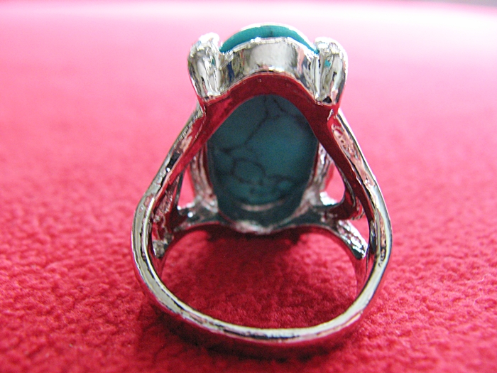 สินค้าหมดค่ะ แหวนหินเทอร์ควอยส์สีเขียว โรเดียมสีเงิน(มีโชค)แบบ6ค่ะ