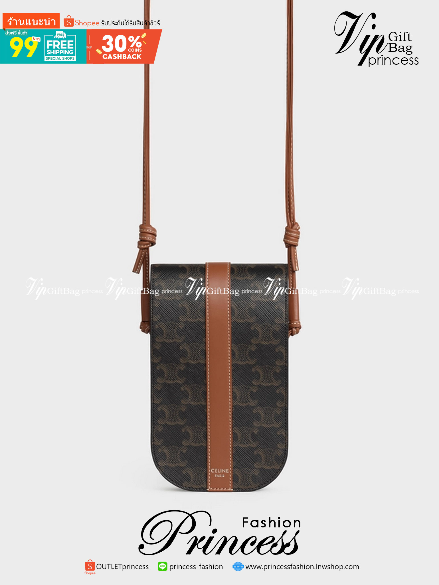 Celine Phone Pouch in Triomphe Canvas and Calfskin Tan / Celine phone bag กระเป๋าใส่โทรศัพท์เรียบหรู ด้วยลวดลาย Triompe ที่แสดงถึงความเป็นเอกลักษณ์ของแบรนด์ ช่องหลักที่มีความกว้าง สามารถใส่โทรศัพท์มือถือ ธนบัตร บัตรต่าง ๆ และของจุกจิกชิ้นเล็ก ๆ ได้แบบจุใจ