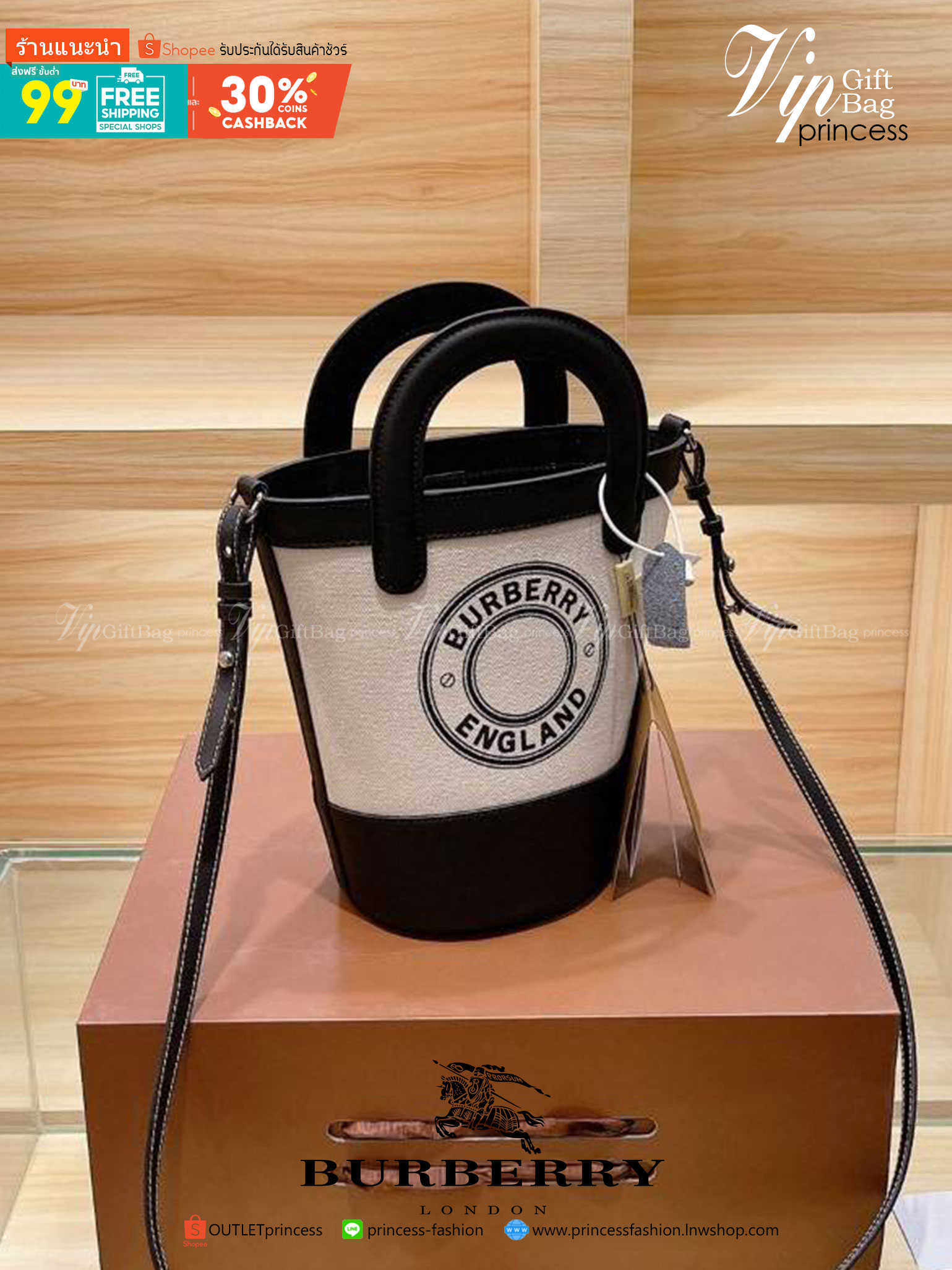 BURBERRY MINI CANVAS CROSSBODY BAG *งานหรูมาก 👑👑 สินค้าพรีเมียมกิ้ฟท์เคาเตอร์น้ำหอมต่างประเทศ กระเป๋าทรง CROSSBODY ใบขนาดกำลังดี *ผ้าแคนวาสคาดหนังวัวแท้ อะไหล่ทอง ปักโลโก้แบรนด์ด้านหน้า ด้านในเปิดปิดด้วยกระดุมคาด สามารถใส่กระเป๋าสตางค์สั้น