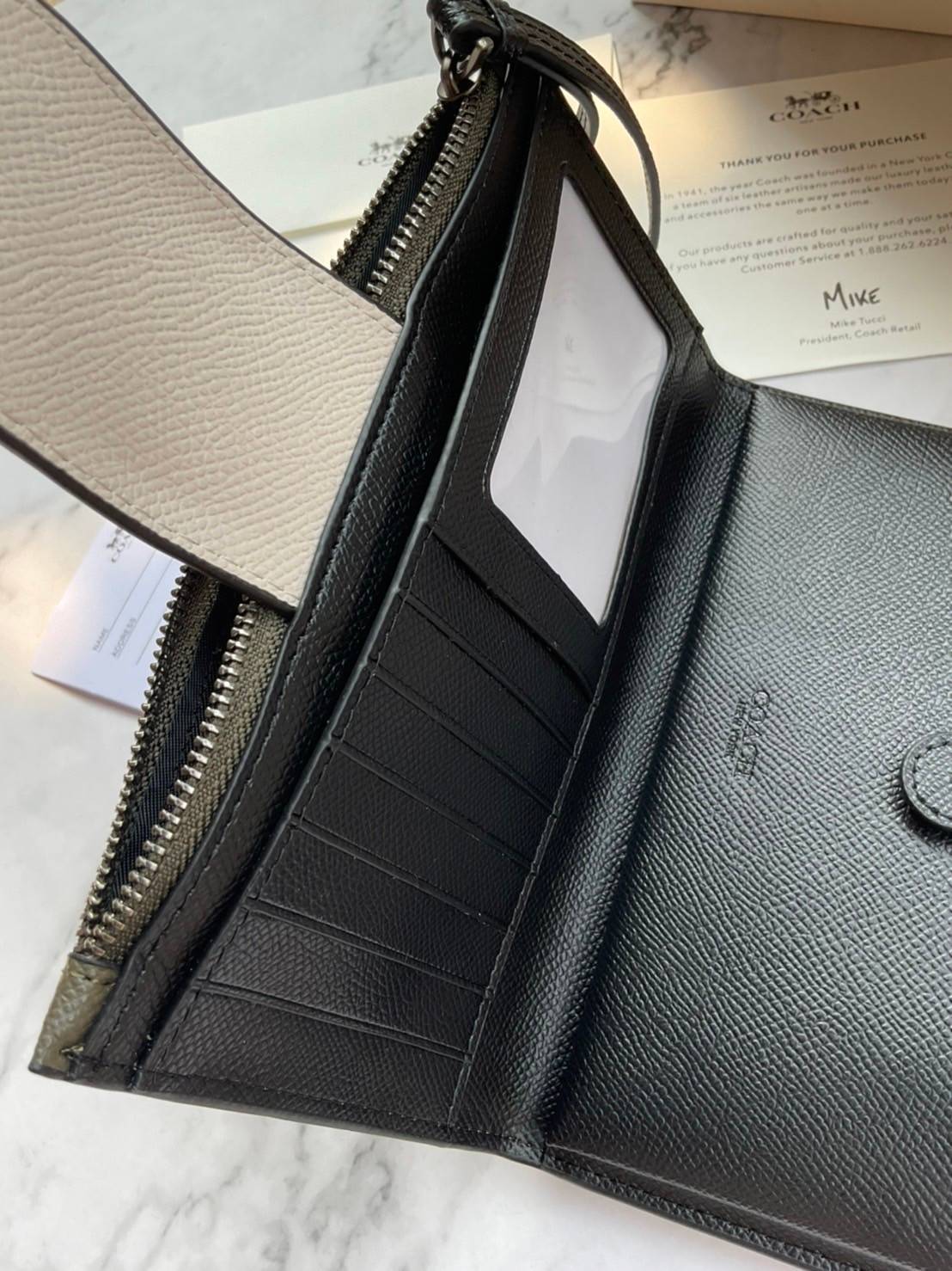 COACH TECH WALLET (COACH C2869) New Coach กระเป๋าสตางค์ใบยาวรุ่นใหม่ ใส่โทรศัพท์ได้ด้วยน๊า!! คอลเลคชั่นสวยหรู