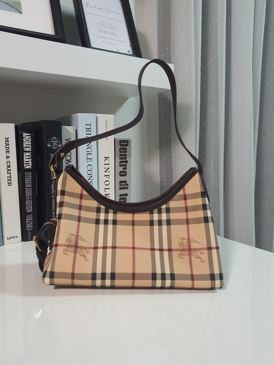 BURBERRY VINTAGE BAG VIP GIFT WITH PURCHASE (GWP) พรีเมี่ยมกิ๊ฟ Limited Edition