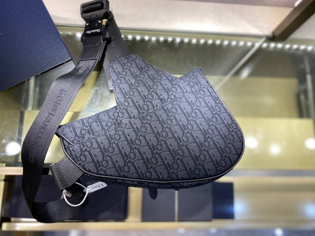 CHRISTIAN DIOR SADDLE BAG Black Dior Oblique Jacquard