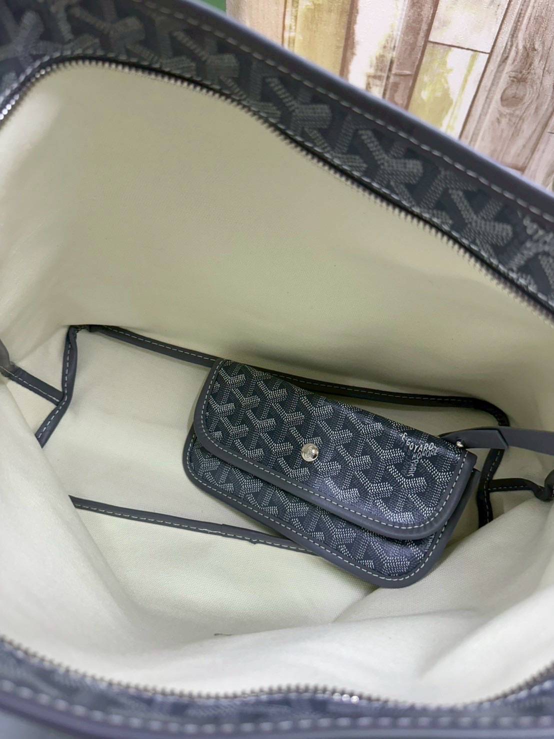 พร้อมส่ง 8 สี ORI หนังแท้ | Goyard Bohème Hobo Bag กระเป๋าสะพายทรงโฮโบ สะท้อนถึงความเบา ความยืดหยุ่น เปิดปิดแบบซิป สะดวกสบายขึ้น