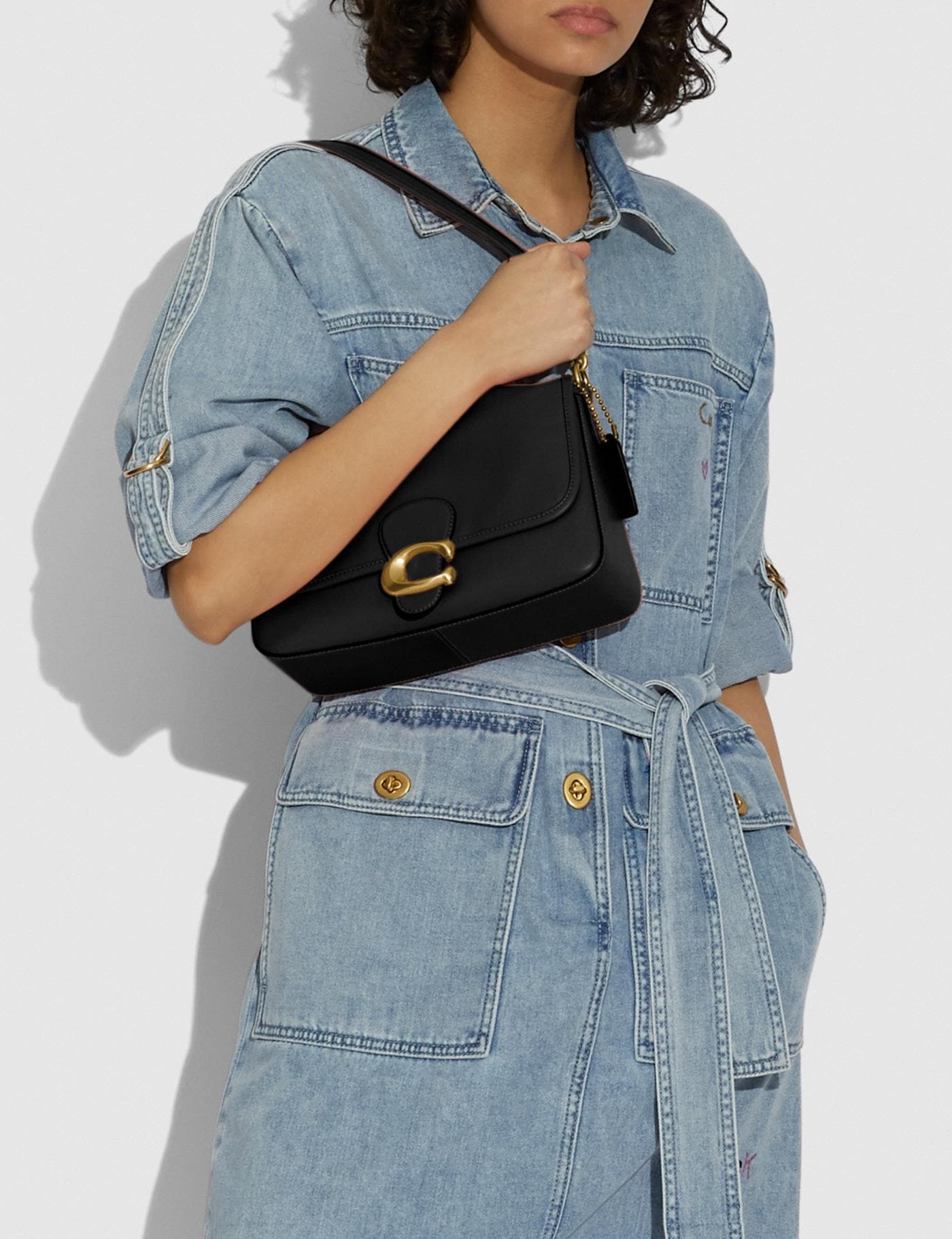 Coach Soft Tabby Shoulder Bag 5 สี กระเป๋าสะพายข้างหนังสวย พร้อมส่งที่ไทยราคาสุดคุ้มห้ามพลาดค่ะ!