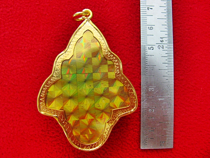 สินค้าหมดค่ะ จี้เศียรพระพิฆเนศสีชมพูประดับพลอยเลี่ยมทองไมครอนพร้อมใบคาถาค่ะ