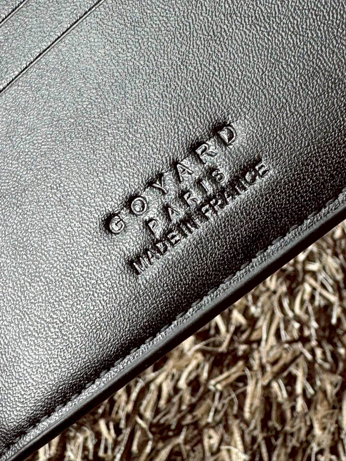 ORI หนังแท้ | Goyard Victoire Wallet กระเป๋าสตางค์ Victoire ขนาดกะทัดรัดและเหมาะสําหรับการจัดสำหรับการ์ดและธนบัตร ลวดลายสุดคลาสสิคของกระเป๋าเป็นเอกลักษณ์ที่ทุกคนจดจำได้