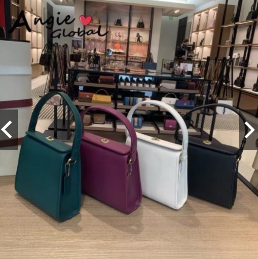 Coach M1980-148 Turnlock style twist lock bag shoulder messenger handbag elegant atmosphere พร้อมส่งแบบไม่ต้องรอพรี กระเป๋าสะพายข้างมัลติฟังก์ชั่น ที่ใช้งานได้ 2 แบบ จะคล้องแขน คล้องไหล่ วัสดุหนัง glovetanned คุณภาพดี สวยหรู ภายในตัวกระเป๋าใส่ของได้สบายๆ 