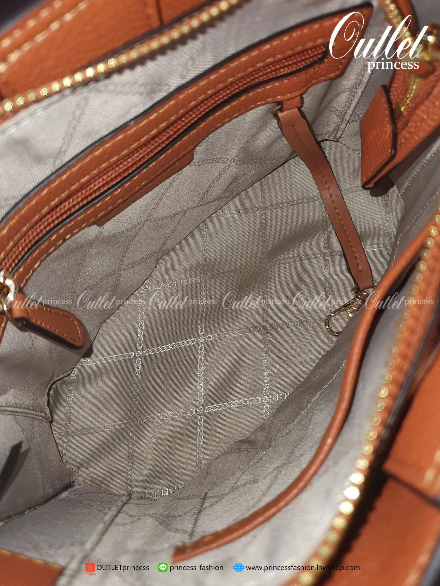 ของแท้ 100% NEW COLLECTION!! MICHAEL KORS GENIE LEATHER BAG สีน้ำตาล