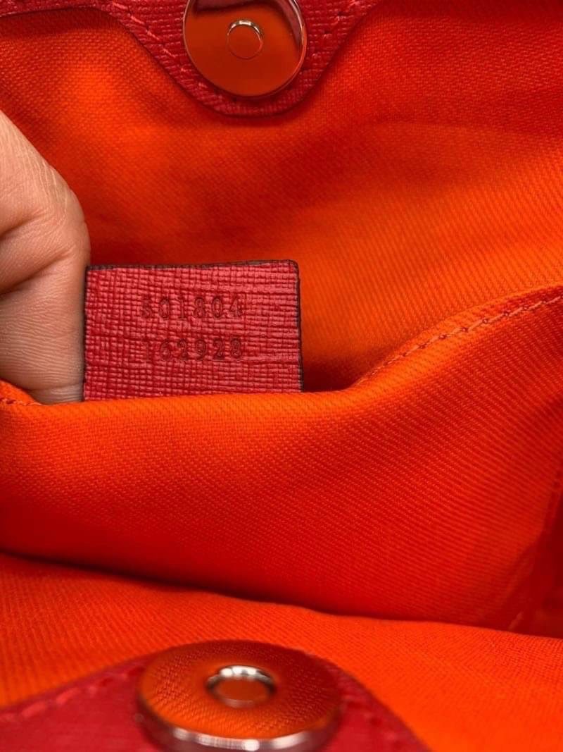 รวมแบบ GUCCI Children's tote bag / Gucci kid tote / Gucci bag พร้อมส่งสต๊อกแน่น กับกระเป๋าโท้ทคิดท์ ไซส์น่ารักน่าใช้ ฮอตไม่หยุด เด็ดทุกดีไซน์ มีลายเข้าใหม่มากกว่าในรูปนะคะ **สินค้าเกรดออริจินอล 1:1 สลับแท้ งานสวยตามรูป ภาพถ่ายจากงานขายจริง ใช้งานต่าง