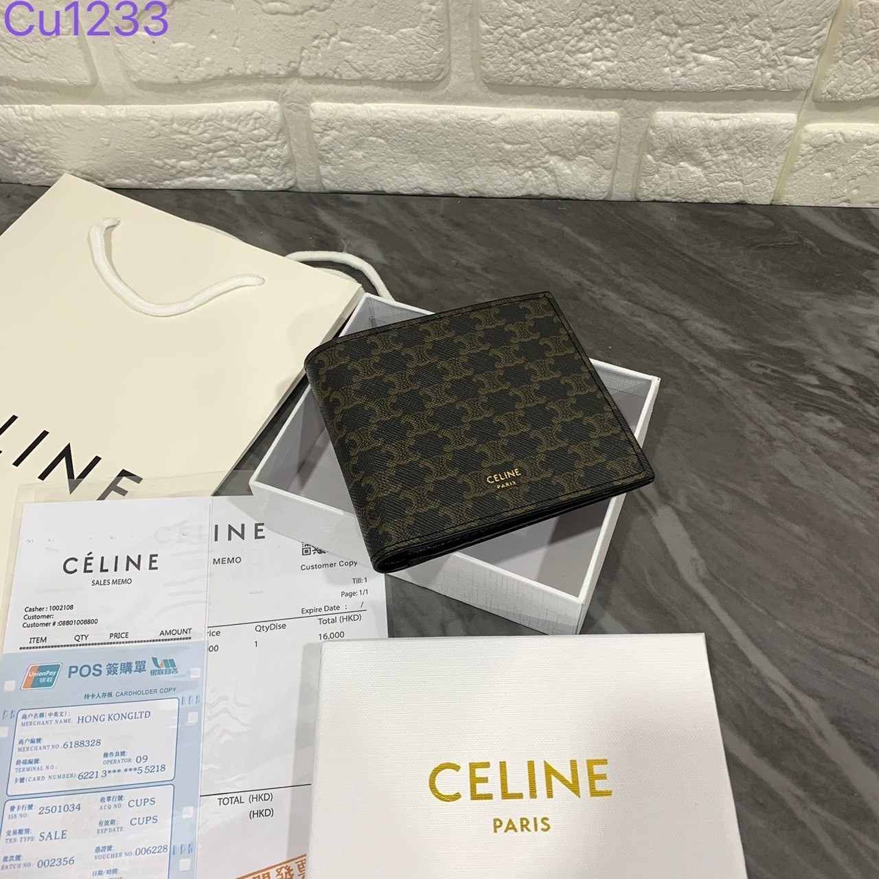 CELINE SHORT WALLET / CELINE LONG WALLET กระเป๋าสตางค์ซีลีน แบบสั้นและยาว พร้อมส่ง!! สวยหรู ภายในมีช่องแบ่งหลายช่อง มีช่องใส่บัตรหลายช่อง ไอเท็มแนะนำในราคาสุดคุ้ม นาทีนี้ห้ามพลาดค่ะ!