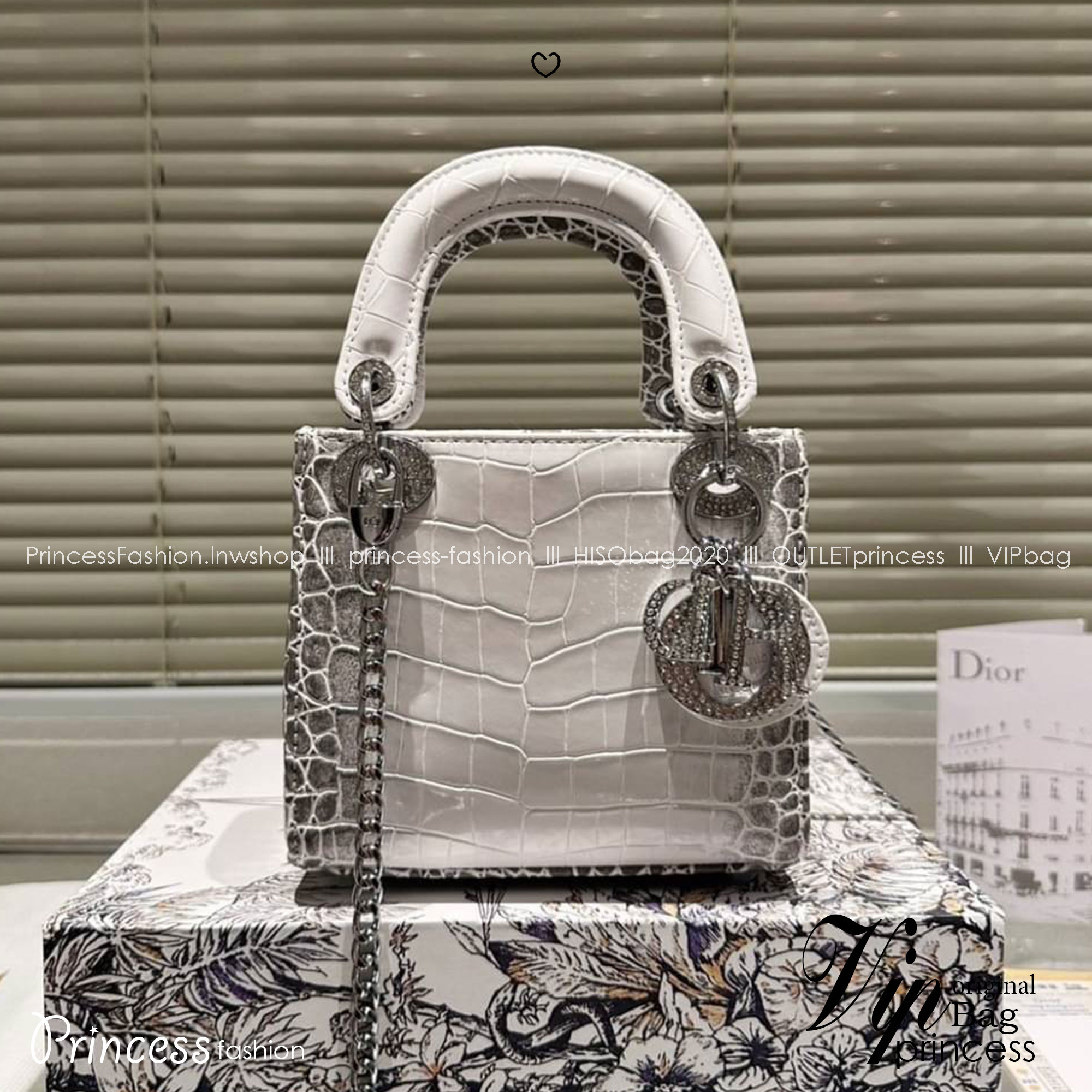 DIOR Lady Himalayan Crocodile Bag กระเป๋าเลดี้ดิออร์รุ่นลิมิเต็ด หนังลายจระเข้สวยหรูดูแพงที่สุด ควรมีที่สุดเลยค่าสาวๆ งานจริงสวยกริบใบมินิน่ารัก ปังสุด ราคาสุดคุ้มค่า