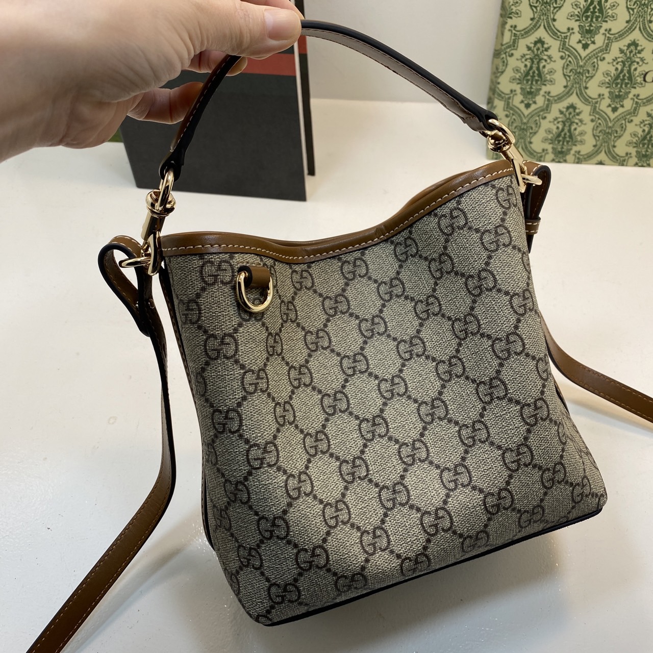 GUCCI BUCKET BAG / Gucci Supreme Vintage Monogram Canvas Bucket Bag กระเป๋าทรงบัคเก็ตวินเทจงานแบรนด์หรู เกรดออริ 1:1 สลับแท้ งานสวยตามรูป ใช้งานต่างประเทศได้