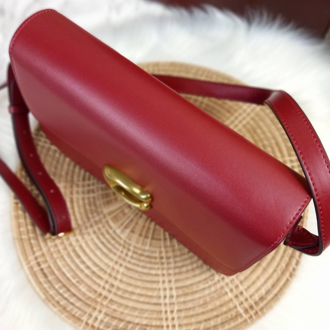 สวยละมุนตาละมุนใจม๊ากก!!🌺🌈 //>>COACH STUDIO GLOVETANNED LEATHER SHOULDER BAG (C6641)🌺ห้ามพลาดเด็ดขาด!! สวยละมุน เรียบหรู ดูแพงสุดๆ!! //กระเป๋าถือ กระเป๋าสะพาย ดีไซน์เนี้ยบ! เฉียบมาก!// วัสดุหนังแท้ หนังเรียบเต็มใบ อยู่ทรง สวย