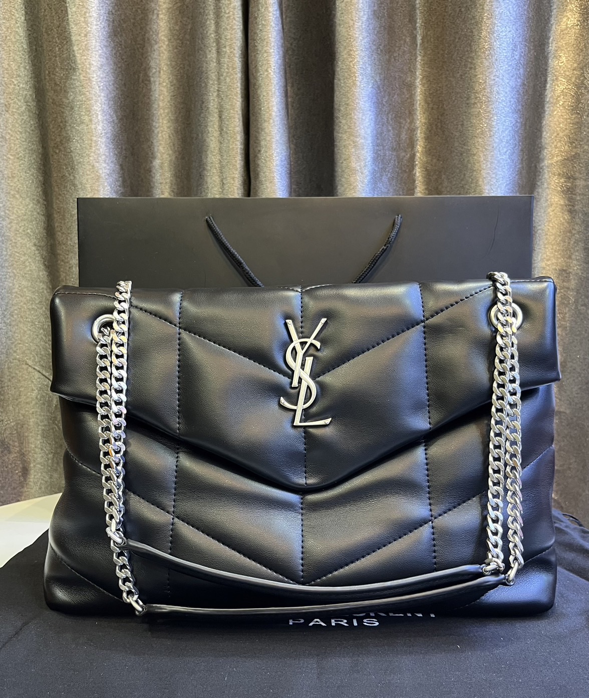 YSL PUFFER MEDIUM IN NAPPA LEATHER 35cm กระเป๋าสะพาย เกรดหนังสวยเต็มใบ เกรดออริ 1:1 ใช้งานต่างประเทศได้