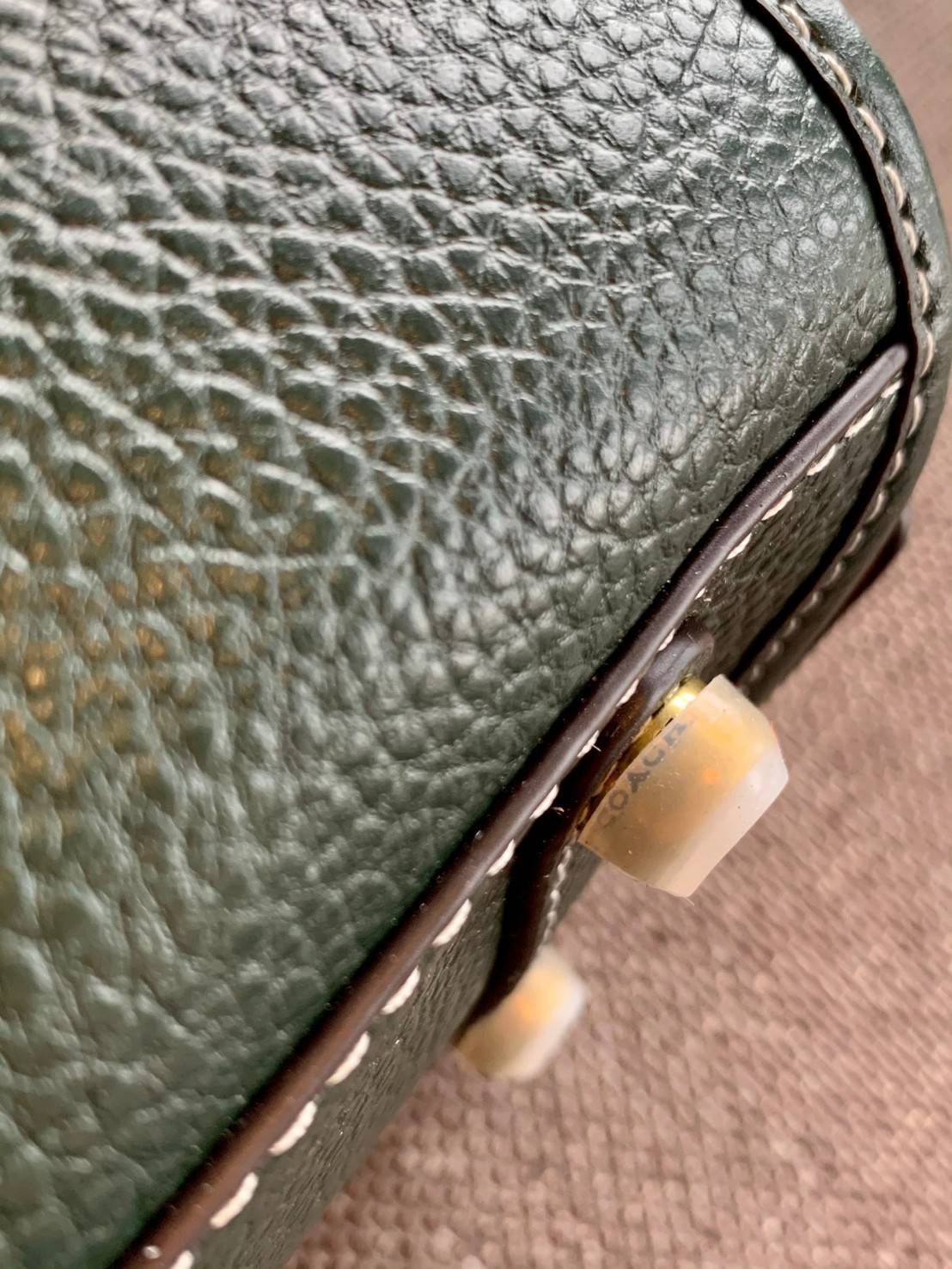 สวยตามซุปตาร์ตัวแม่กันเลยจร้า! COACH ROGUE 25 IN COLORBLOCK((C5575)) 📣พร้อมส่งที่ไทย บอกเลยหลงรักในคุณภาพของหนังแน่นอน! สวยไปกับงานคุณภาพ กระเป๋าหิ้ว//สะพายไหล่//สะพายข้างได้ ทำจากหนังชั้นดีที่สุด จะมีความนิ่มและพองตัวได้สวยงาม ตัดขอบหนังกลับด้านข