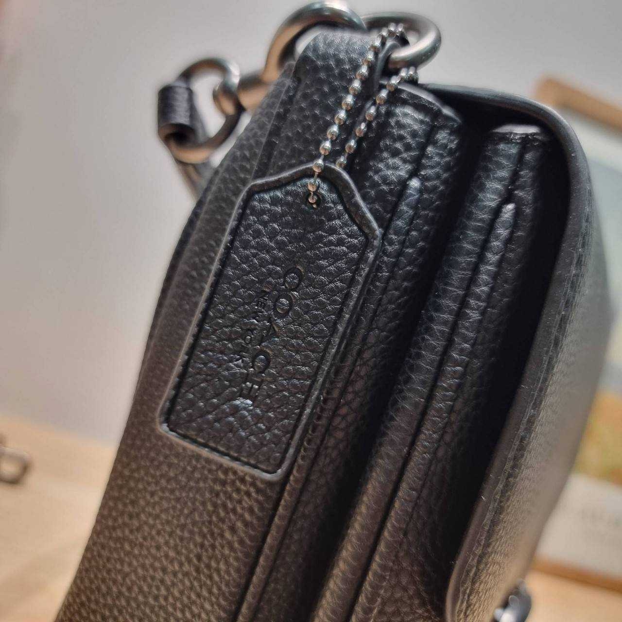 COACH Soft Tabby Messenger In Signature Canvas C8430 CH769 ไอเท็มที่หนุ่มๆต้องไม่พลาด กระเป๋าทรงแมสเซนเจอร์ใบใหญ่กำลังพอดี พร้อมด้วยสายสะพาย 2 เส้น