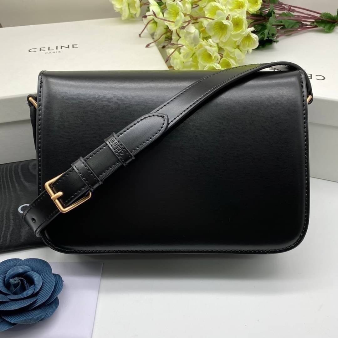 MEDIUM 22cm : CELINE CLASSIQUE TRIOMPHE BAG IN SHINY CALFSKIN / Celine Triomphe Bag / Celine Bag พร้อมส่ง 10 สี เกรดออริ 1:1 กระเป๋าแบรนด์หรูที่ควรมีแห่งปี