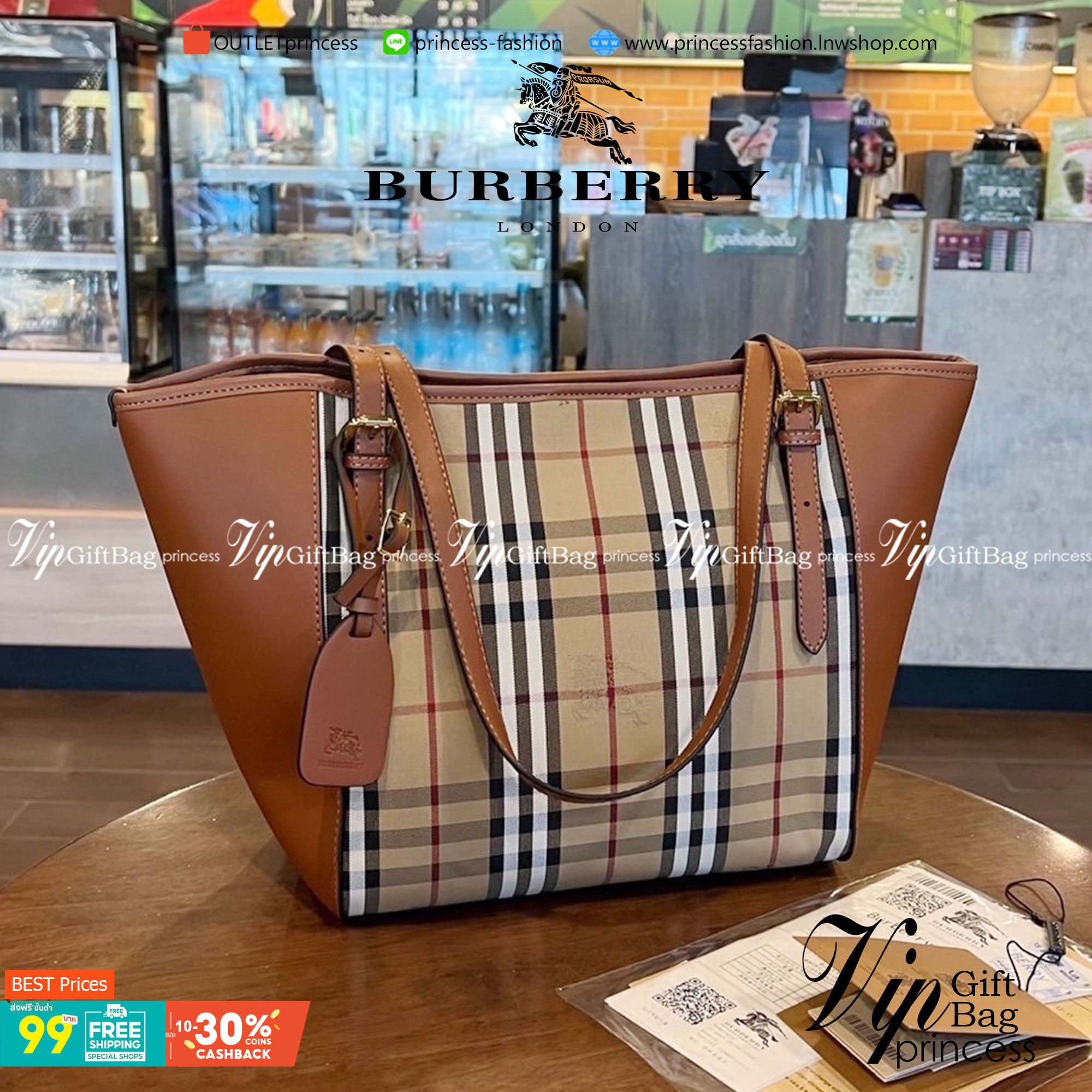 BURBERRY TOTE VINTAGE BAG วัสดุหนัง CANVAS สลับหนัง ลายออริจินอลแบรนด์ตัดขอบหนัง ภายในมีช่องใส่ของโล่งกว้าง สามารถใส่มือถือ ipad ของจุกจิกได้ อีกด้านใส่ของพร้อมหยิบใช้ อะไหล่แบรนด์สีทองวินเทจ Rare items เด็ดๆแบบนี้ห้ามพลาดน้าาา