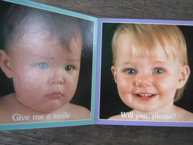 Babyfaces SMILES ! หนังสือเสริมพัฒนาการเด็กเล็กมือสอง สภาพดีมากค่ะ