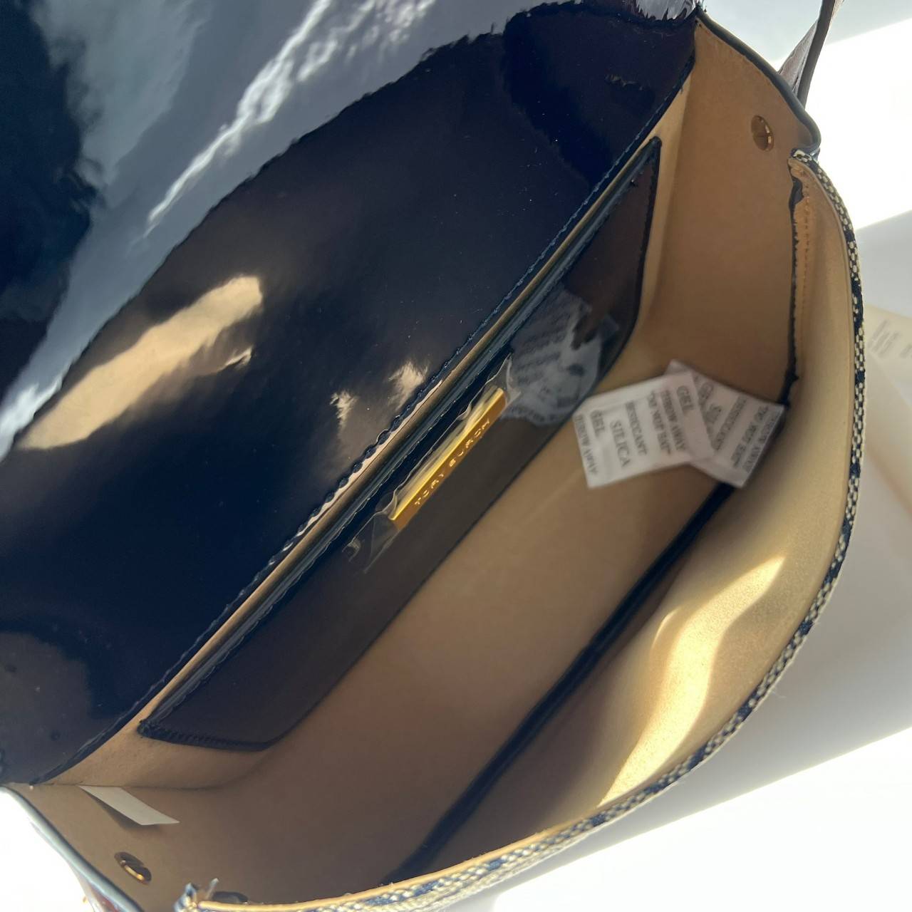 Tory Burch Robinson T Monogram Convertible Shoulder Bag กระเป๋าสะพาย เกรดท็อปออริ เกรดดีสุด สลับแท้ 1:1 ใช้ต่างประเทศได้