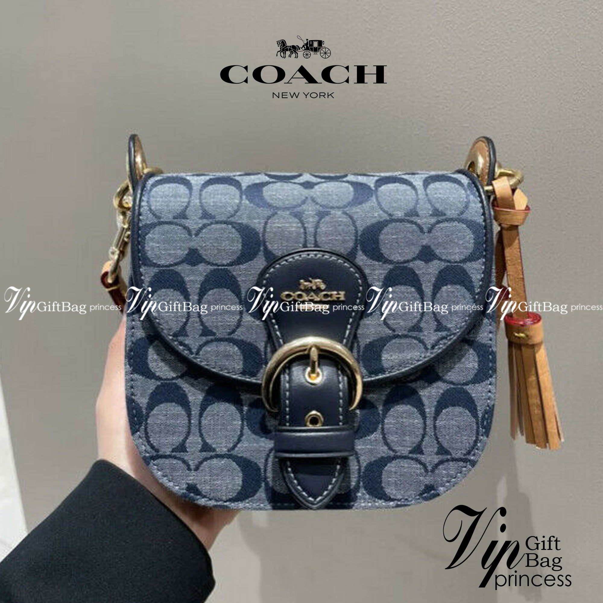 Coach Kleo Shoulder Bag 23 In Signature Chambray พร้อมส่งที่ไทย