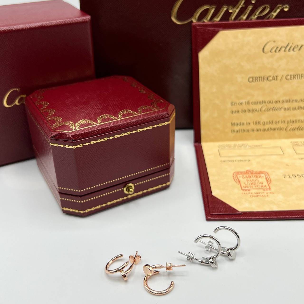 Cartier JUSTE UN CLOU EARRINGS ต่างหูตะปูคาเทียร์ เกรดออริจินิล ปั้มทุกจุด วัสดุคุณภาพดี ไม่ลอกไม่ดำ พร้อมกล่องหนาตามแบบปั้มลายแบรนด์ ภาพสินค้าถ่ายจากงานขายจริง ใช้งานต่างประเทศได้