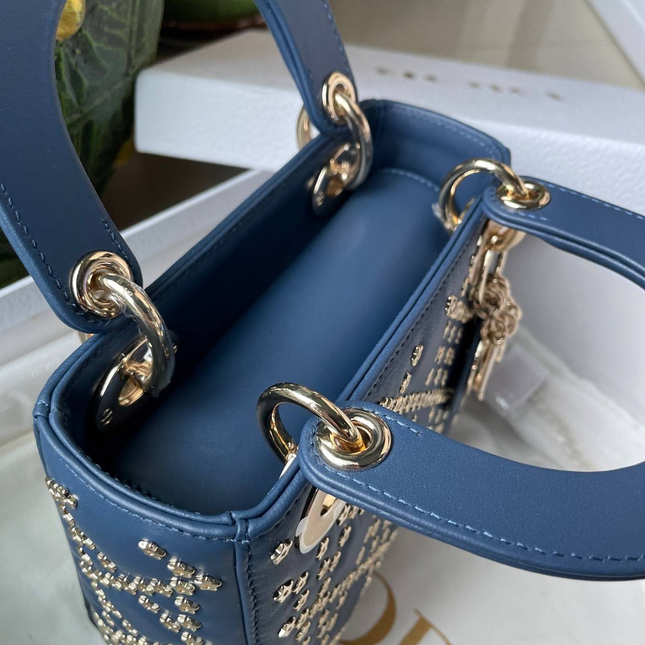 Mini Lady Dior Bag Denim Blue Lucky Star Cannage Lambskin เกรดใช้งานสลับใบจริงได้ เทพออริจินอล เป็นรุ่นสั่งทำพิเศษ ภาพสินค้าถ่ายจากงานขายจริงใช้งานต่างประเทศได้