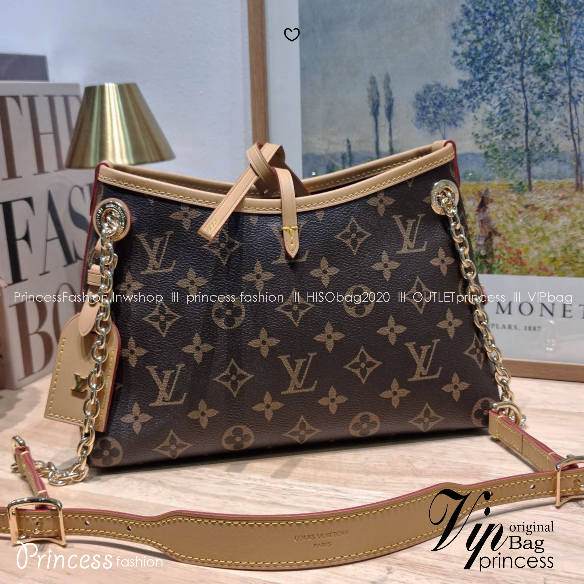 LV CARRYALL BB ใหม่ล่าสุด รุ่นลิมิเต็ดที่สาวๆตามหา จากเคาน์เตอร์ dutyfree ซึ่งเป็นดีไซน์ใหม่ 2025 กระเป๋าสะพายไหล่ทรงสวย ดีไซน์เรียบง่ายคลาสสิค หรู ดูผู้ดี รูปทรงใช้งานง่าย