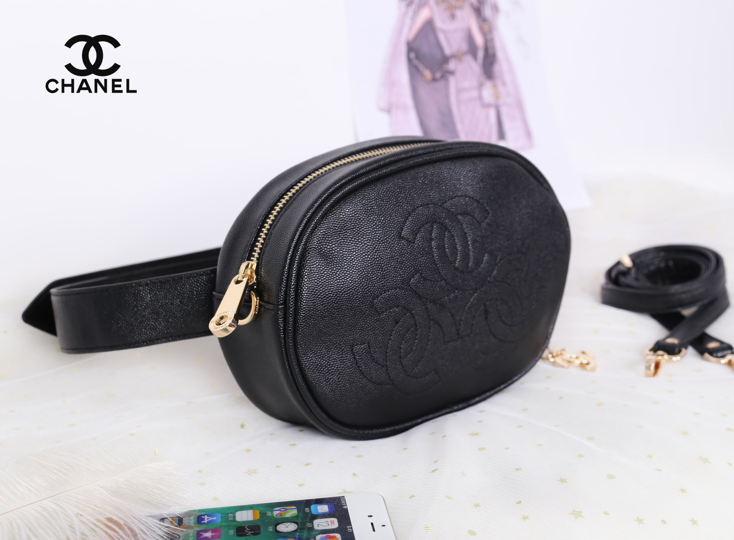 CHANEL waist and crossbody bag with 2 straps / Chanel Belt Bag กระเป๋าสะพาย หรือคาดเอวด้วยเข็มขัด วัสดุทำจากหนังพรีเมี่ยมลายคาเวียร์ทั้งใบด้านหน้ามีโลโก้แบรนด์