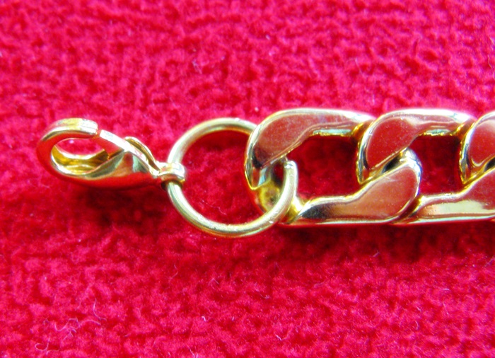 สินค้าหมดค่ะ เลสข้อมือชุบทองค่ะ