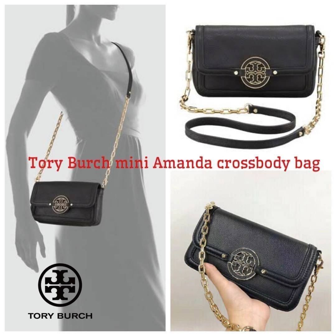 Tory Burch mini Amanda Leather crossbody bag กระเป๋าสะพายทรงครอสบอดี้ ที่ดูเรียบง่ายแต่ยังคงเสน่ห์ความเป็นTory ด้วยโลโก้ที่เป็นซิกเนเจอร์ มีฟังก์ชั่นการใช้งานที่ง่าย และคล่องตัว ทำให้สะดวกใช้งานได้ทุกที่ทุกเวลา สุดคลาสสิกและดูแพงด้วยโลโก้ด้านหน้าอะไหล่สีท
