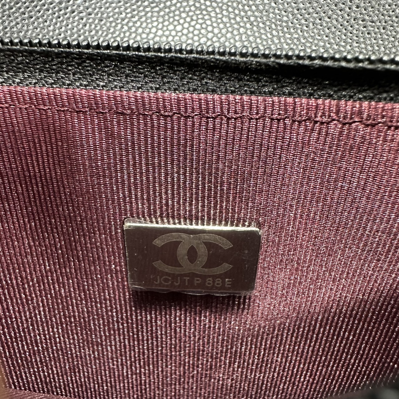 ORI หนังแท้ | CHANEL Woc Wallet on Chain 18cm กระเป๋าสะพายทรงวอคดีไซน์แบ่งช่องด้านในเป็นกระเป๋าสตางค์ รุ่นยอดนิยม หรูหราระดับตำนาน สวยงามเหนือกาลเวลา