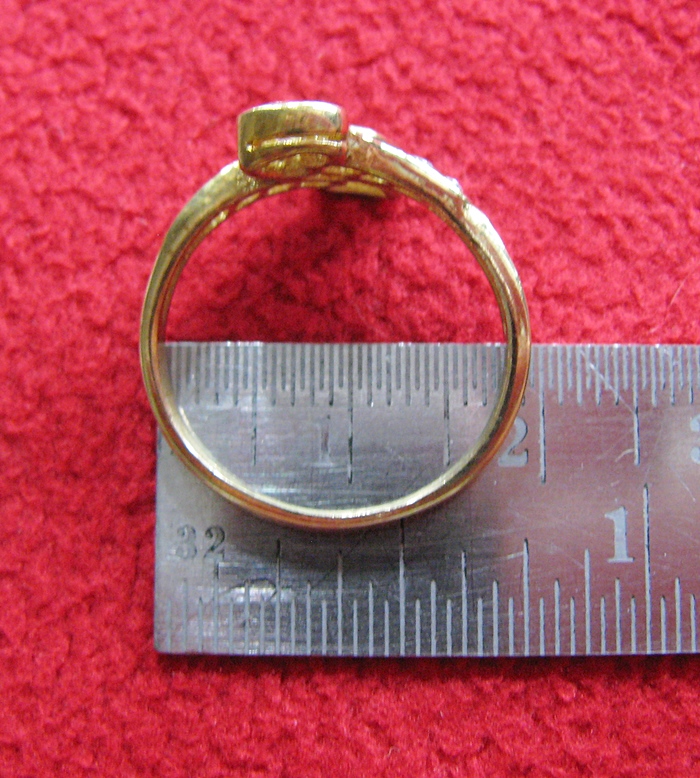 แหวนเพชรทองเหลือง แบบ2(หัวใจไขว้2ดวง)ค่ะ