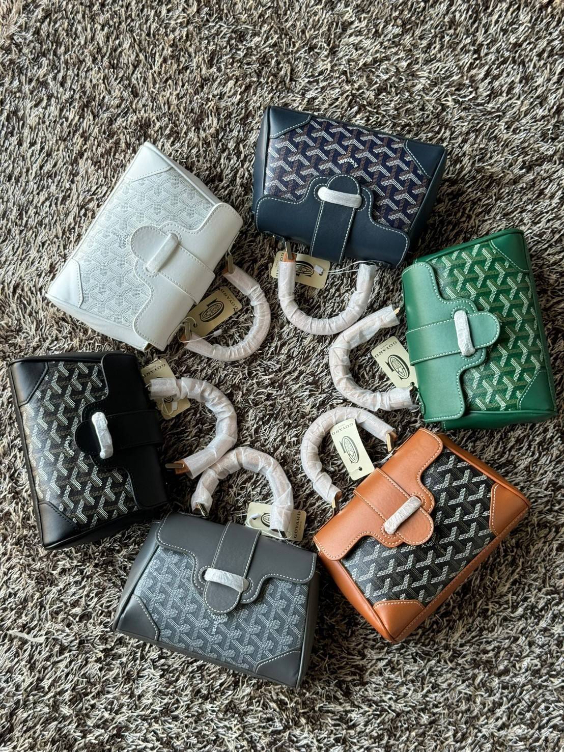 พร้อมส่ง 6 สี Goyard Saigon Souple Mini Bag / Saïgon Bag กระเป๋าถือ/สะพาย เกรดออริ สลับแท้ 1:1 ใช้ต่างประเทศได้