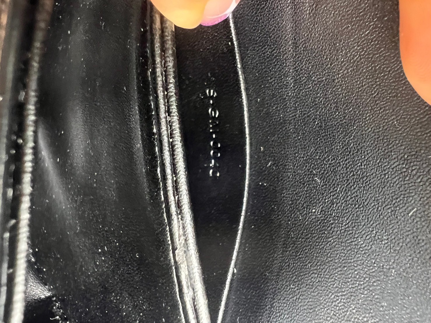 CELINE Mini besace triomphe in shiny top handle กระเป๋าสะพายคาดลำตัวพร้อมหูจับถนัดมือ น่ารักมาก รุ่นใหม่ล่าสุด