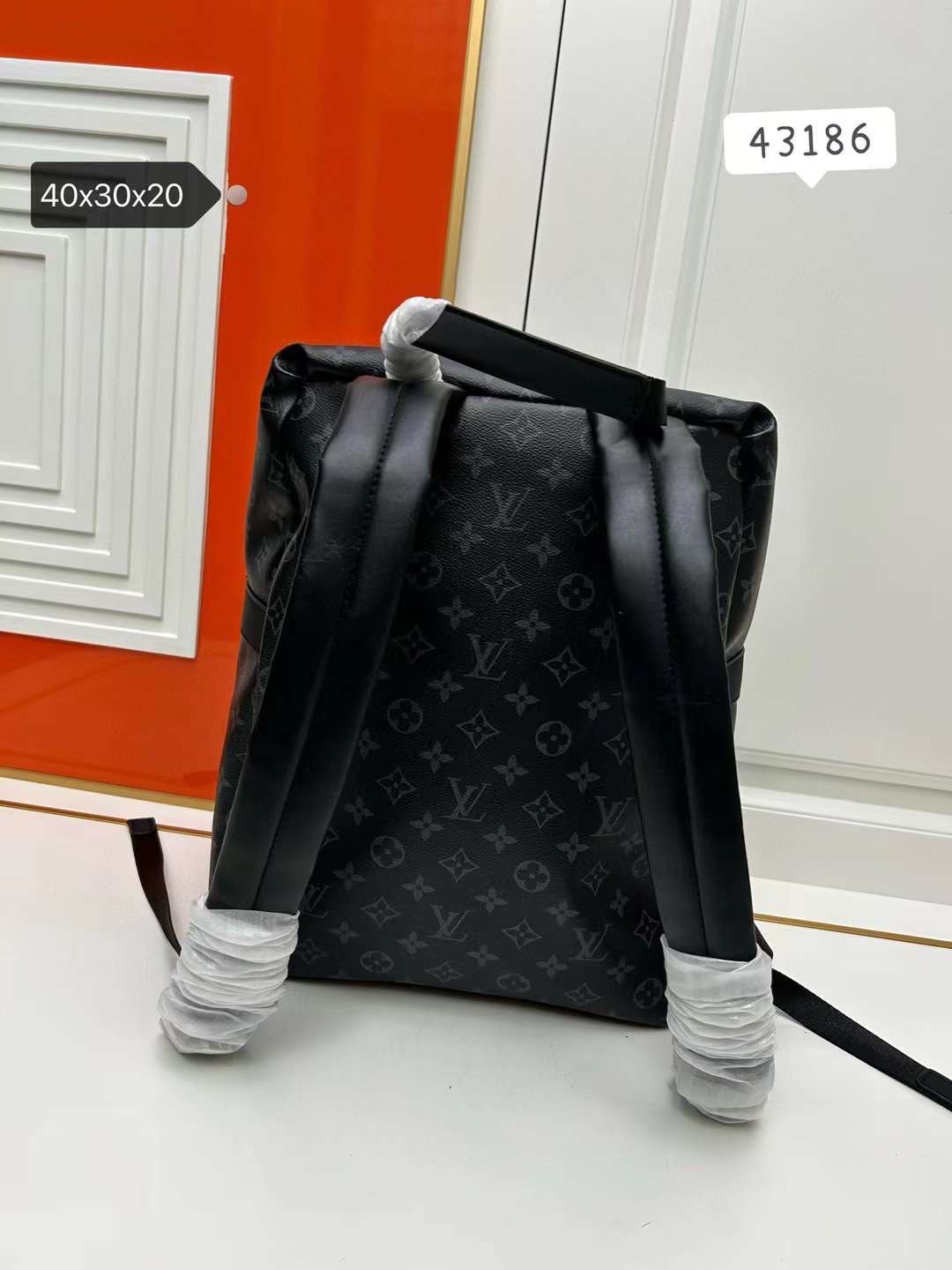 LV Discovery Backpack MM Monogram canvas / LV Backpack Black กระเป๋าเป้โมโนแกรมสีดำคลาสสิก เกรดออริ สลับแท้ 1:1 ใช้ต่างประเทศได้