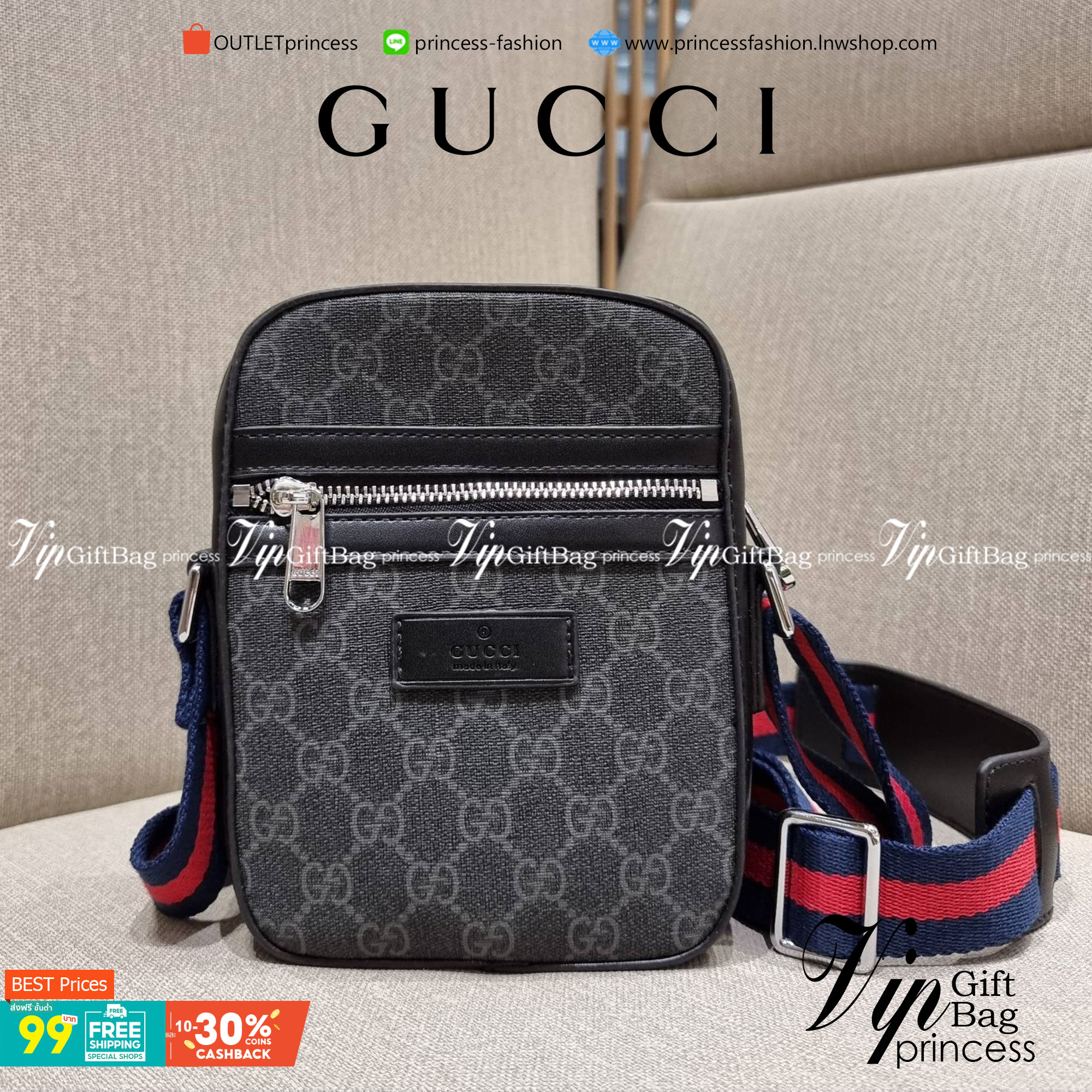 VIP 】GC VIP MINI MESSENGER CROSSBODY BAG กระเป๋าสะพายข้างพรีเมี่ยมลุคสปอร์ต เรียบแต่แอบหรู ไซส์มินิ น่าใช้!! วัสดุหนังแคนวาส ไม่ต้องห่วงเรื่องความทนทาน ✔️ ตกแต่งสายคาดหรู เท่ ดีไซน์สีตามสัญลักษณ์แบรนด์ เข้ากันมากๆ!! เปิด-ปิดด้วยซิป ด้านหน้ามีช่องซิ