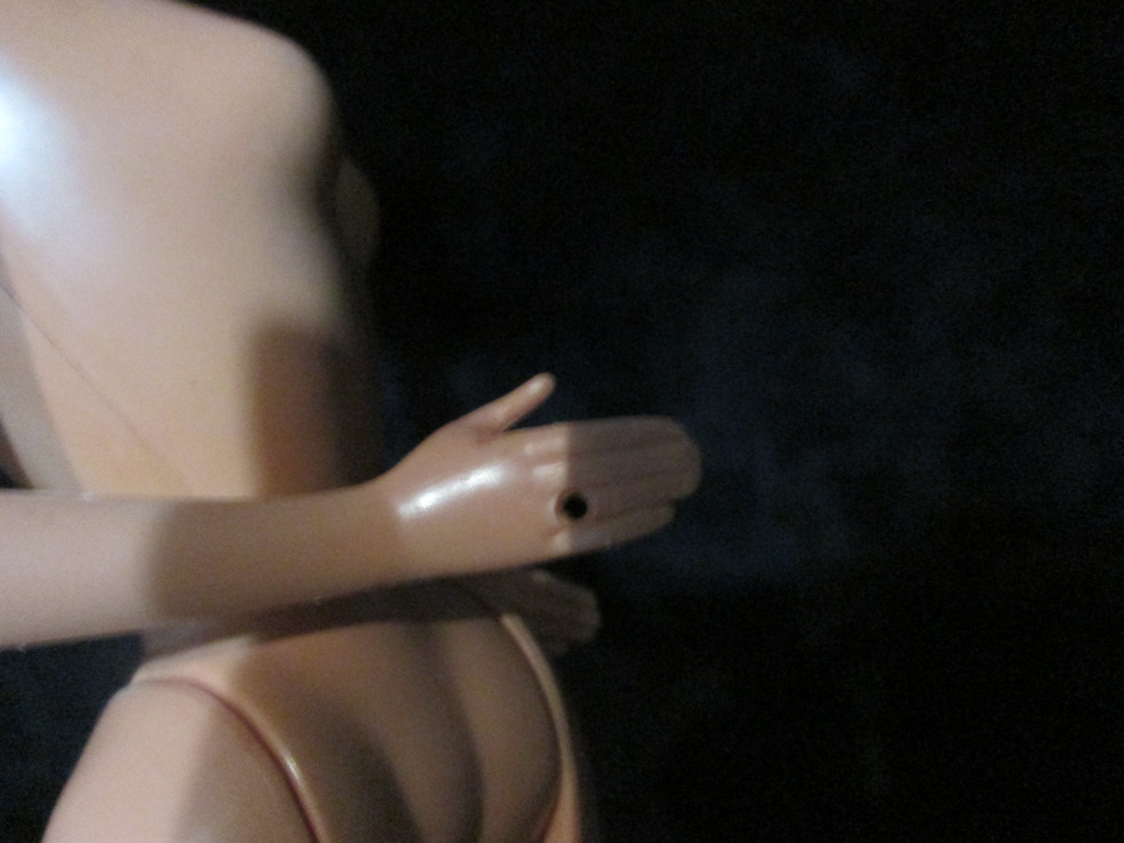 Barbie Holiday Vintage from 1996 ตุ๊กตาบาร์บี้แท้มือสองสภาพดี