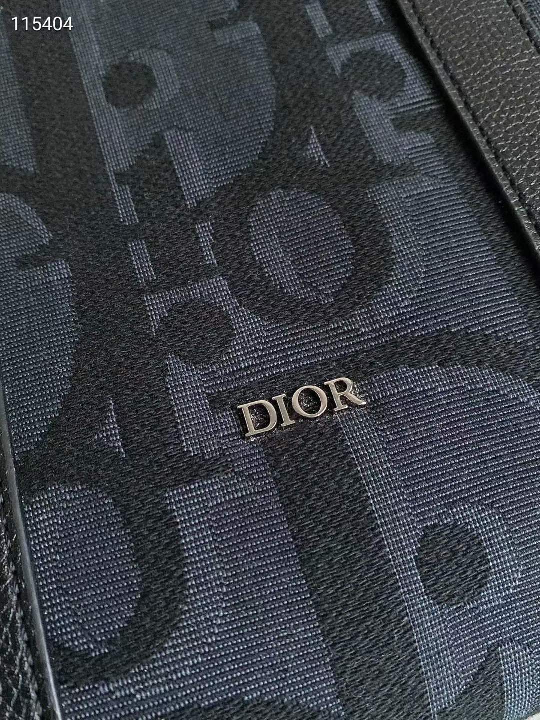 DIOR Weekender 40 Maxi / DIOR Keepall กระเป๋าสะพายใบใหญ่ Maxi Dior Oblique - Men's Fashion จุของได้เยอะ หรูหรามีระดับเป็นเอกลักษณ์