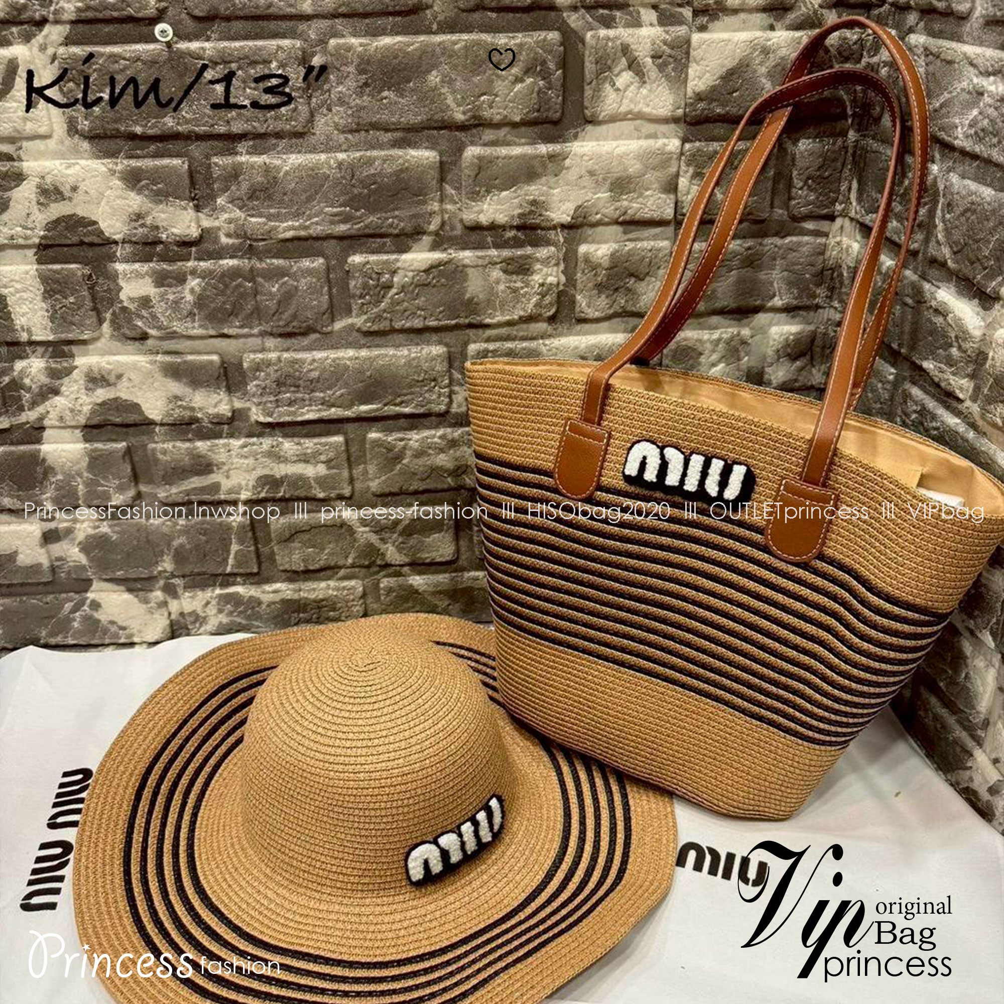 Set MIU MIU Tote Bag with Summer Hat สุดคุ้มในเซท 2 ชิ้น หมวกและกระเป๋าสะพายทรงโท้ทงานสานใบใหญ่ รับ Summer ดีไซน์เข้าชุด เหมาะมากกับการสะพายไปเที่ยวทะเล หรือจะใช้ในวันสบายๆก็ตอบโจทย์