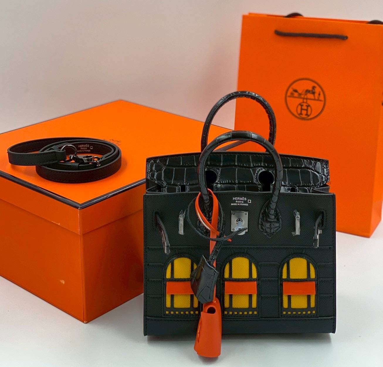 ORI หนังแท้ | Hermes Birkin Bag Faubourg 20cm รุ่นลิมิเต็ด กระเป๋าสะพายที่สุดแห่งหรูหราลัคชู นิยามของความสง่างามเหนือกาลเวลา แบรนด์เนมในฝัน งดงามดั่งเจ้าหญิง แบรนด์ที่บ่งบอกถึงฐานะและรสนิยมของคุณ