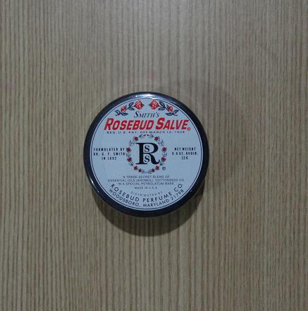 ส่งฟรีลงทะเบียนมีพร้อมส่งค่ะ Rosebud Perfume Co. Smiths Rosebud Salve 0.8 oz