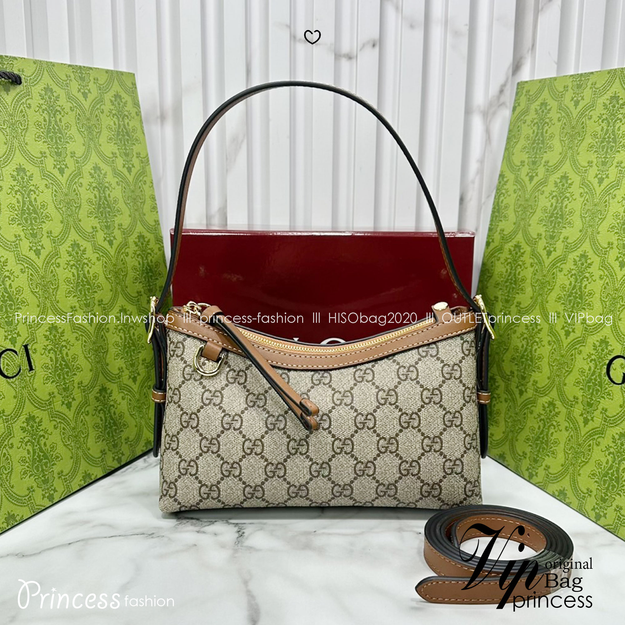 ORI หนังแท้ | Gucci GG Emblem small shoulder bag กระเป๋าสะพายทรงพอช ถือ/คล้องไหล่เก๋ๆหรือสะพายข้างได้ ทรงสวยคลาสสิค มีอะไหล่ห่วงสำหรับห้อยพวงกุญแจได้ เป็นไอเท็มต้องมีและยกเป็น everyday bag ได้เลย