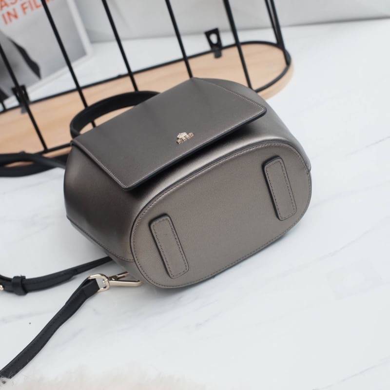 ทรงน่ารักมาก กระเป๋าเป้สะพายข้างได้ สี Glitter ✨ Limited รับ (summer) **KEEPBAG_Allma กระเป๋าเป้ใบใหม่เอาใจสาวทุกสไตล์เลยค่ะ 🌈🌈Summer นี้ ใครกำลังมองหากระเป๋าเป้ใบเล็ก เหมาะกับทุกๆวัน ใช้งานง่าย ใส่ของครบใบนี้แนะนำเลยค่า น้ำหนักเบา 