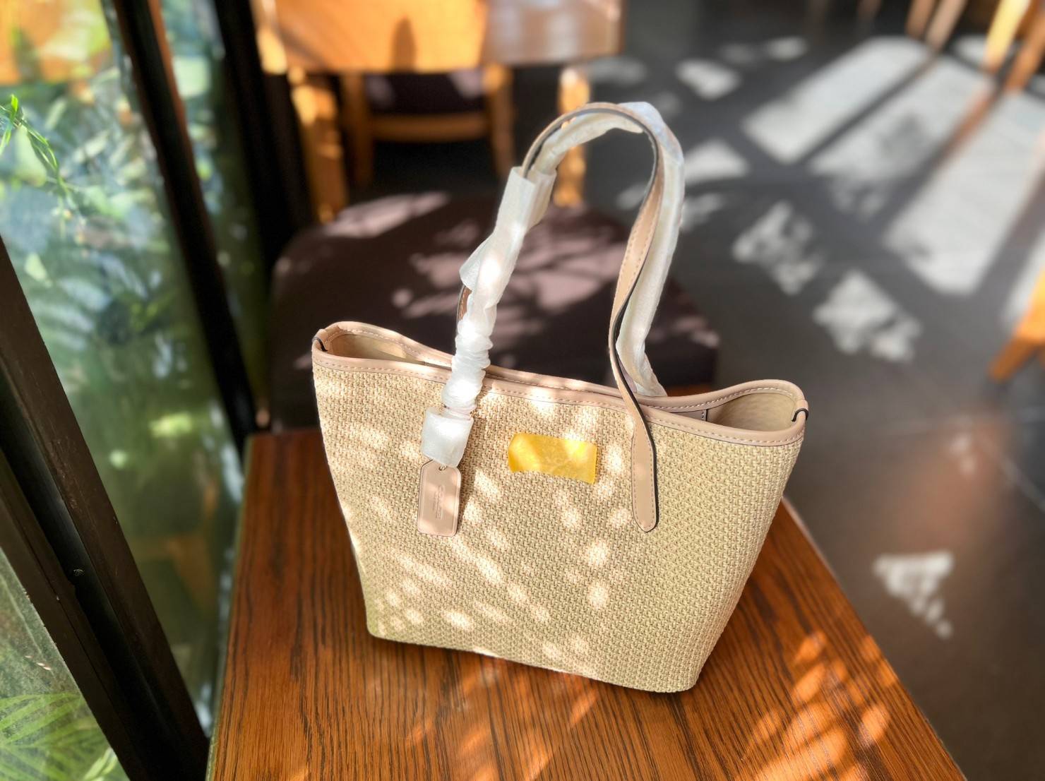 Coach Mini City Tote Bag In Straw And Smooth Leather 9" ((CS616)) กระเป๋าทรงโท้ทงานทอน้ำหนักเบา จุของได้เยอะ เกรดท็อปออริ เกรดดีสุด สลับแท้ 1:1 ใช้ต่างประเทศได้