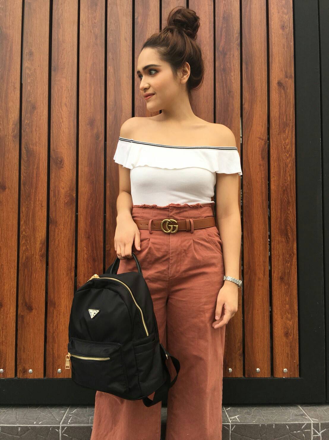 Don't Miss! กลายเป็นรุ่นยอดฮิต ไปแล้วคะ สำหรับ PRADA NYLON MINI BACKPACK กระเป๋าสะพายเป้ Size mini พรีเมี่ยมกิ้ฟจากเคาน์เตอร์ต่างประเทศรุ่น Limited edition ที่ฮ๊อตสุดๆ วัสดุเป็น Nylon เนื้อหนาคุณภาพดีตขนาดกะทัดรัดกำลังดี น้ำหนักเบา ด้านหน้ามาพร้อมโลโ