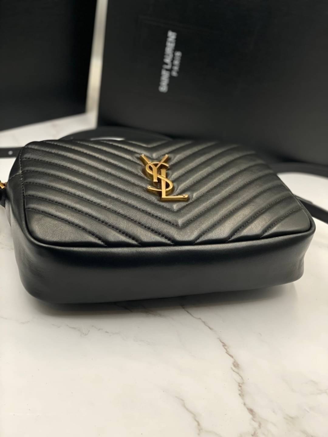 VIP 】หนังแท้ YSL SAINT LAURENT Lou Medium Monogram YSL Calf Crossbody Bag