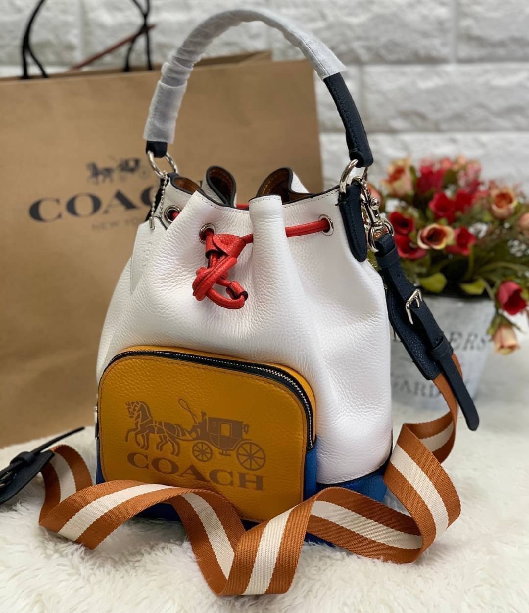 COACH Jes Drawstring Bucket Bag ((1899))