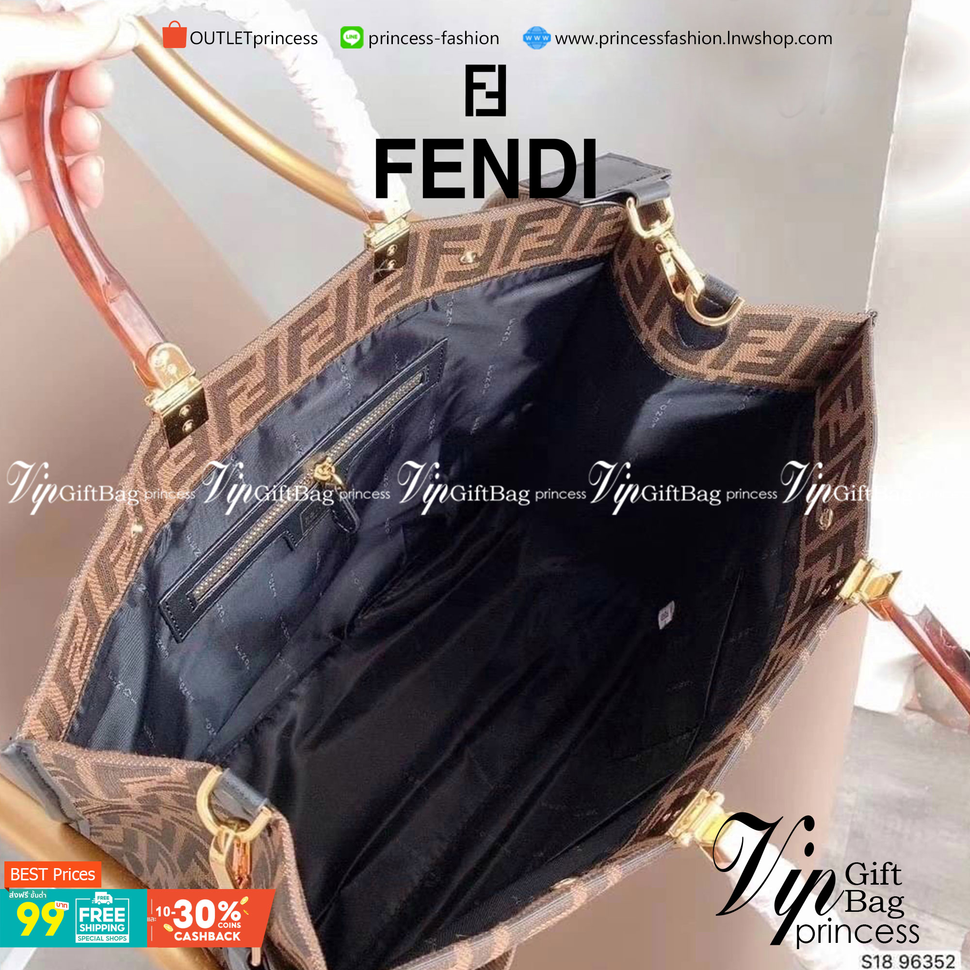 VIP 】FENDI MONOGRAM SHOPPING BAG สวยมงลงมากค่ะ กระเป๋าสะพายข้างได้ ถือได้ ใบใหญ่ลายโมโนแกรม FF สวยมากทรงนี้ใช้เป็น everyday bag ได้ จุใจใส่ของได้เยอะ ตัวกระเป๋าผลิตจากผ้าทออย่างดี อยู่ทรงสวยสายยาวเป็นสายผ้า ตรงหูด้านบนเป็นพลาสติกแข็งทนทาน น้ำหนักเบา ภายใน