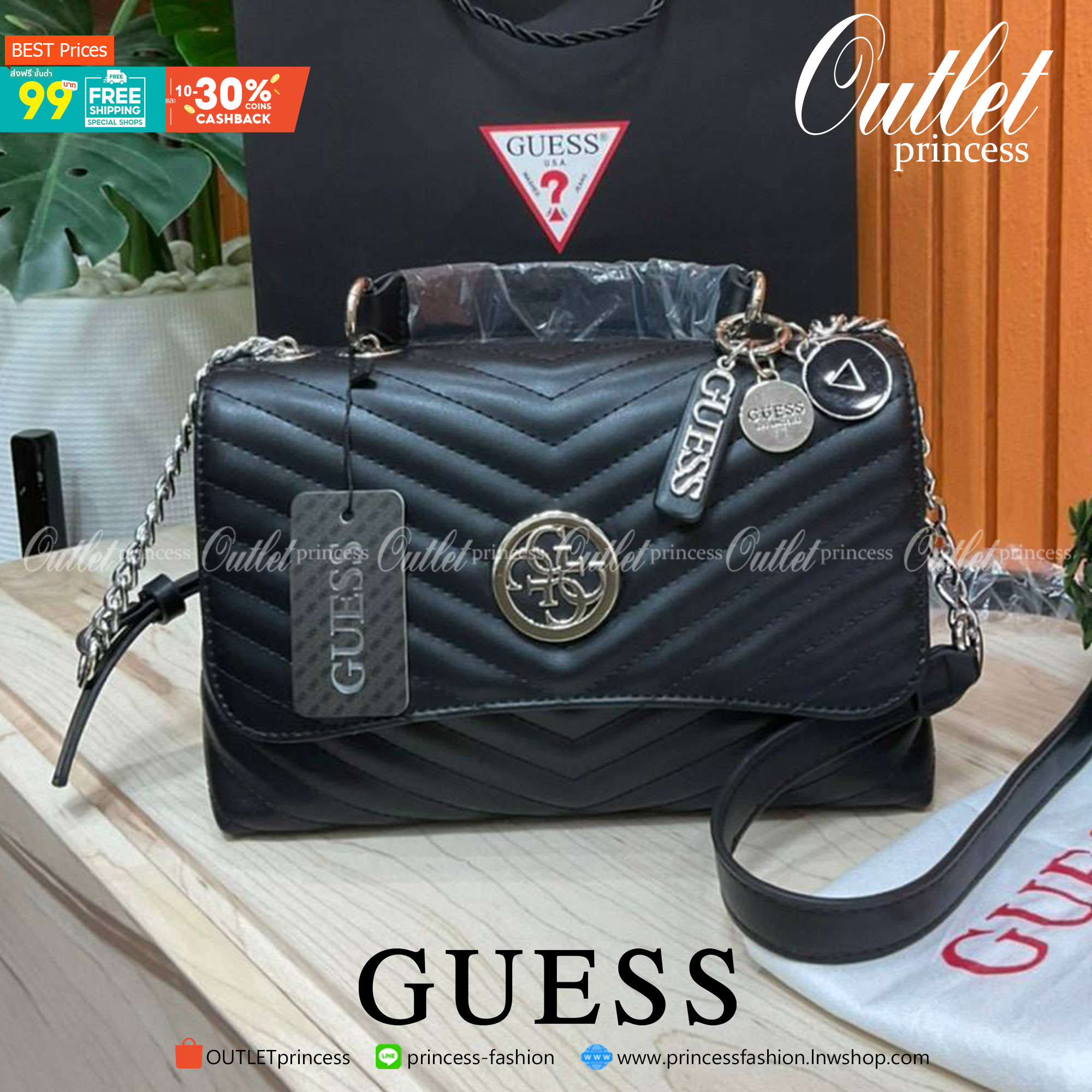 ของแท้ 💯% 】GUESS BLAKELY TOP HANDLE FLAP BAG กระเป๋สะพายรุ่นใหม่ล่าสุด รุ่นยอดนิยมสวยอยู่ทรง วัสดุหนังนิ่ม น้ำหนักเบา มีฐานกว้างตั้งอยู่ทรง ด้านหน้าประดับด้วยโลโก้แบรนด์สวยโดดเด่น